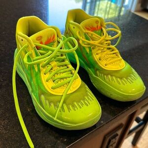 Boys puma Mb.02 Lamelo Slime sneakers